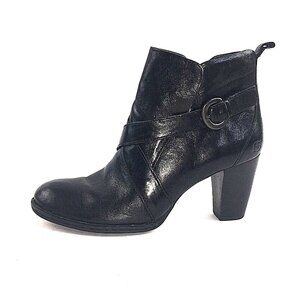 BORN Shola Womens Black Side-Zip Stacked Heel Ankle Booties Boots US sz 11 EUC